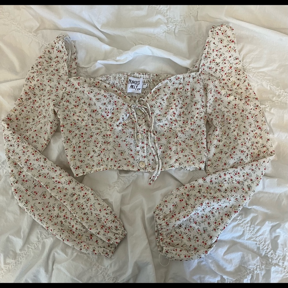 Princess Polly long sleeve blouse ✨